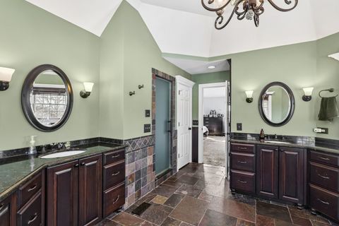 Tiny photo for 2904 Fox Knoll Court, Johnsburg, IL 60051 (MLS # 12596718)