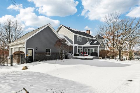 Tiny photo for 2904 Fox Knoll Court, Johnsburg, IL 60051 (MLS # 12596718)