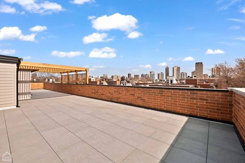 Tiny photo for 908 W Fullerton Avenue #PH, Chicago, IL 60614 (MLS # 12491567)