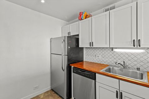 Tiny photo for 655 W Irving Park Road #3509, Chicago, IL 60613 (MLS # 12472383)