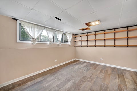 Tiny photo for 562 N Plamondon Drive, Addison, IL 60101 (MLS # 12744719)