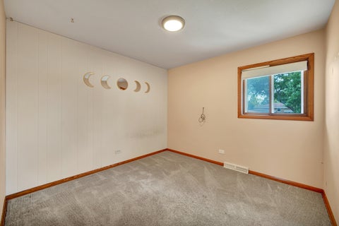 Tiny photo for 562 N Plamondon Drive, Addison, IL 60101 (MLS # 12744719)