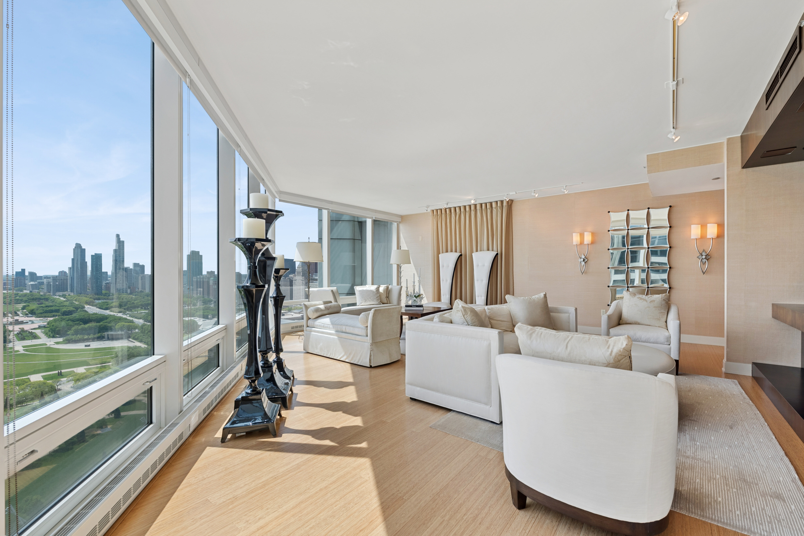 340 E Randolph Street 2801