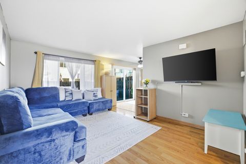 Tiny photo for 1905 Basswood Lane, Glendale Heights, IL 60139 (MLS # 12570100)