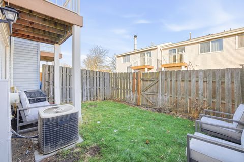 Tiny photo for 1905 Basswood Lane, Glendale Heights, IL 60139 (MLS # 12570100)