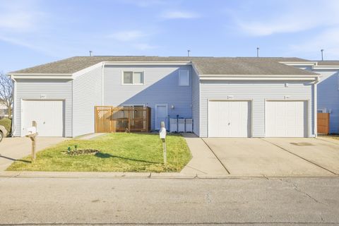 Photo of 1905 Basswood Lane, Glendale Heights, IL 60139 (MLS # 12570100)