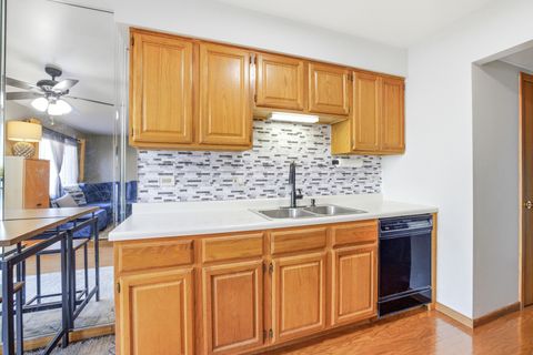 Tiny photo for 1905 Basswood Lane, Glendale Heights, IL 60139 (MLS # 12570100)