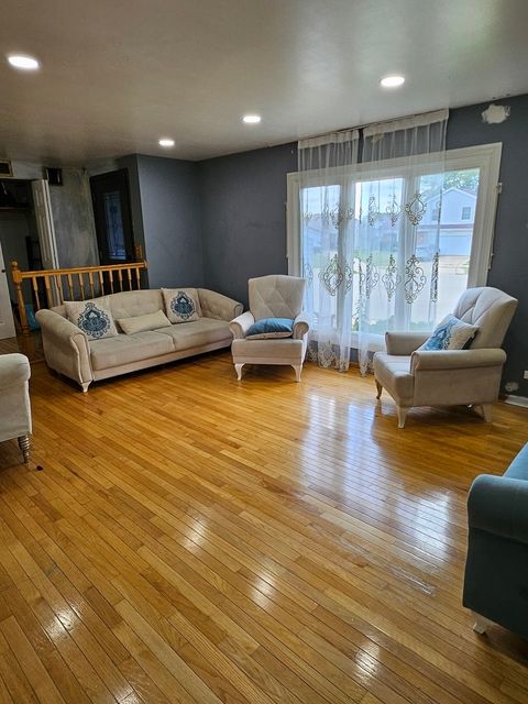 Tiny photo for 155 HASTINGS MILL Road, Streamwood, IL 60107 (MLS # 12455029)