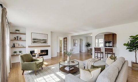Tiny photo for 122 59th Street, Willowbrook, IL 60527 (MLS # 12590202)