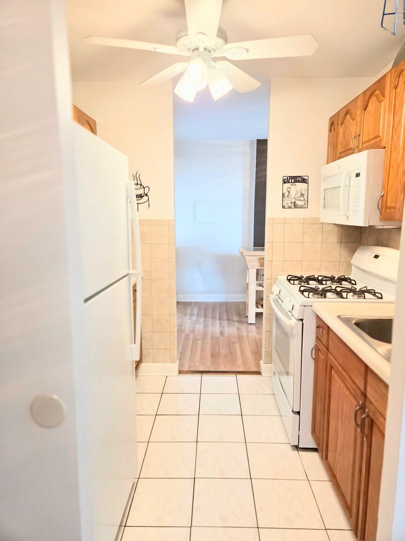 33 N Main Street 10J
