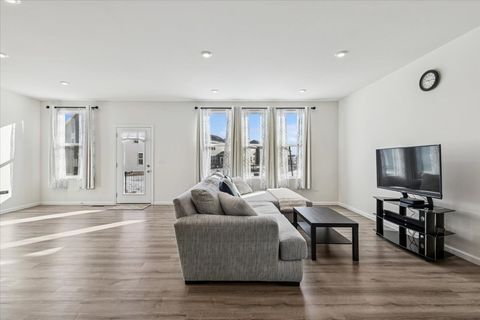 Tiny photo for 4241 Wanderlust Drive, Algonquin, IL 60102 (MLS # 12555186)