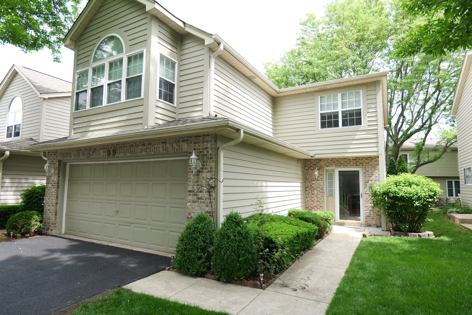 99 Townsend Circle