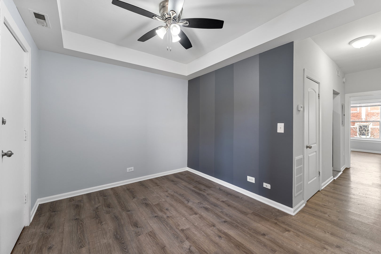 7451 N GREENVIEW Avenue 313