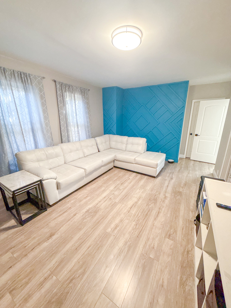 831 S McAlister Avenue