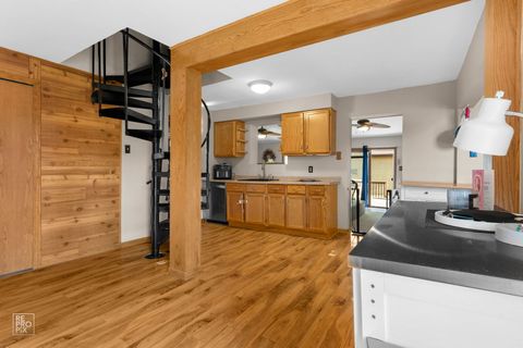 Tiny photo for 5849 W 90th Street, Oak Lawn, IL 60453 (MLS # 12651175)