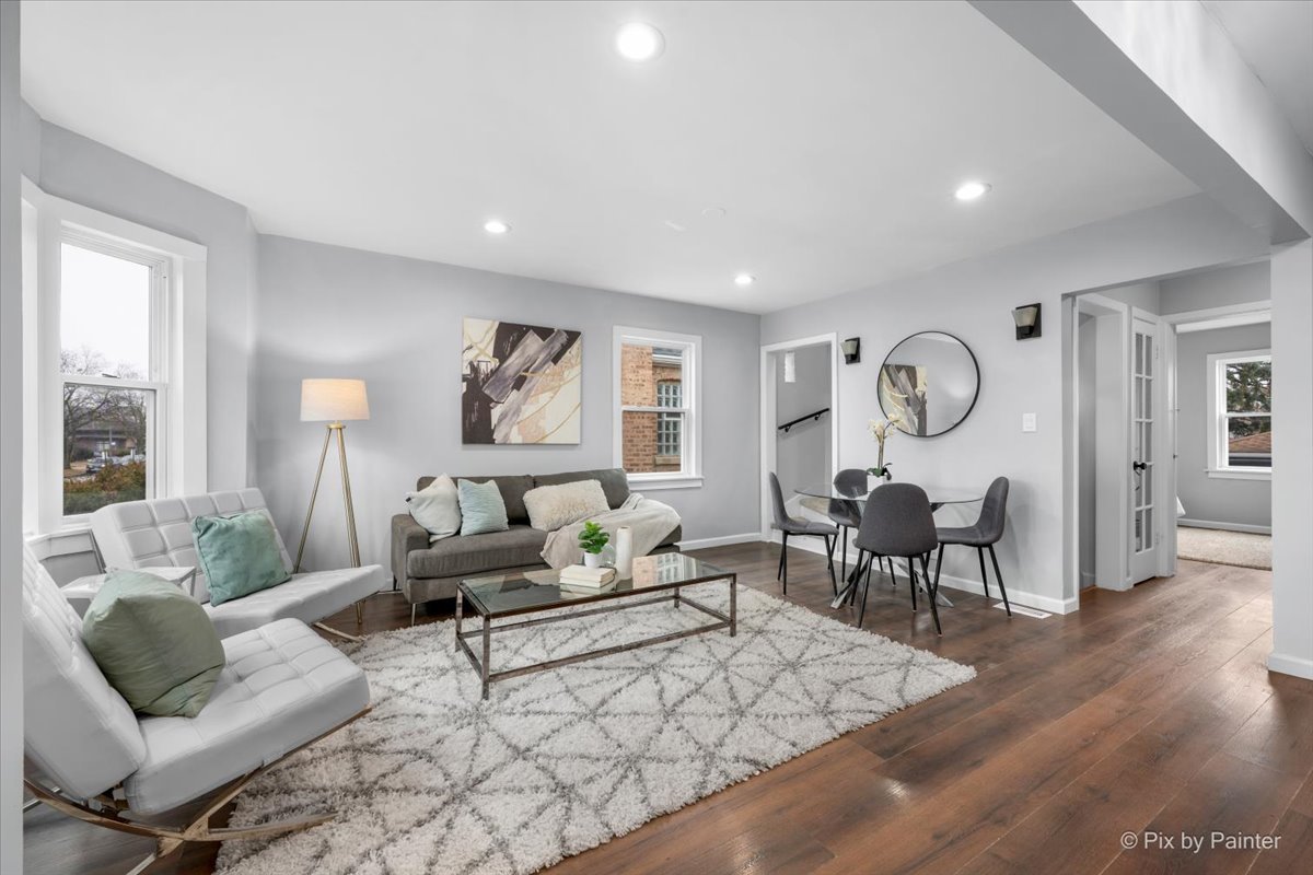 9137 S Chappel Avenue