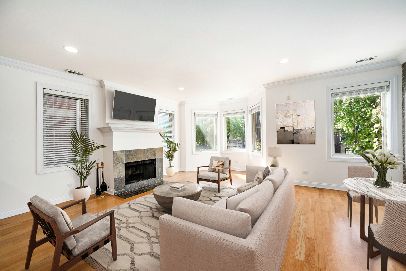 1533 N Campbell Avenue 2