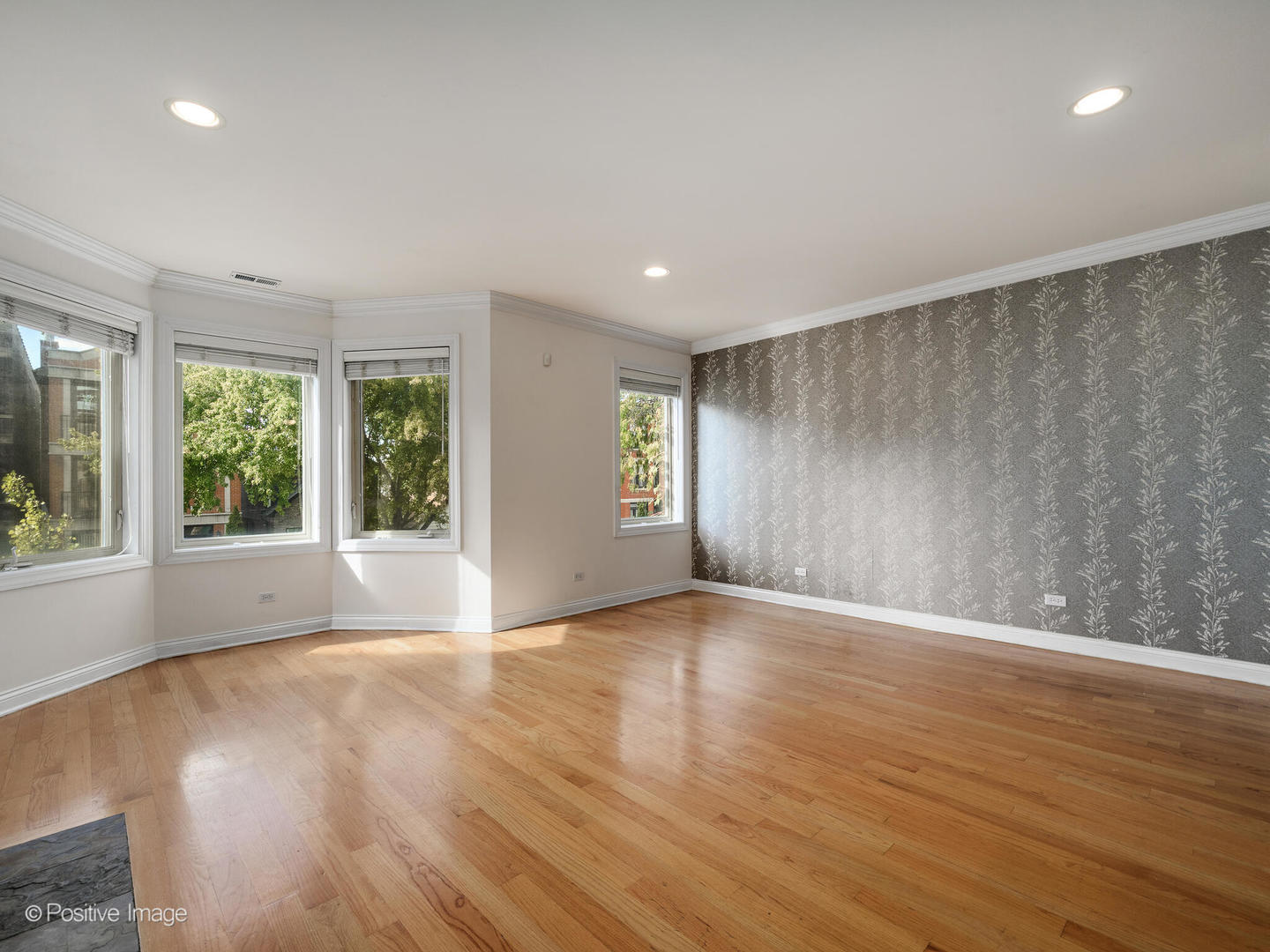 1533 N Campbell Avenue 2