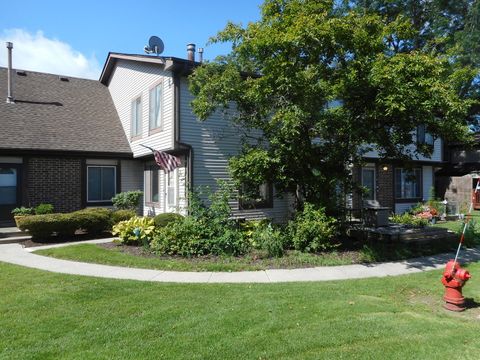 Photo of 1729 Raintree Court #1729, Sycamore, IL 60178 (MLS # 12454020)
