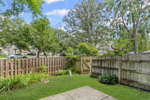 Tiny photo for 1974 Loomes Avenue, Downers Grove, IL 60516 (MLS # 12449040)