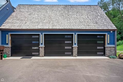 Tiny photo for 367 Overlook Road, Barrington, IL 60010 (MLS # 12547600)