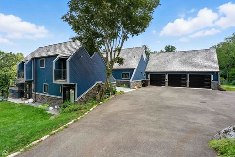 Tiny photo for 367 Overlook Road, Barrington, IL 60010 (MLS # 12547600)