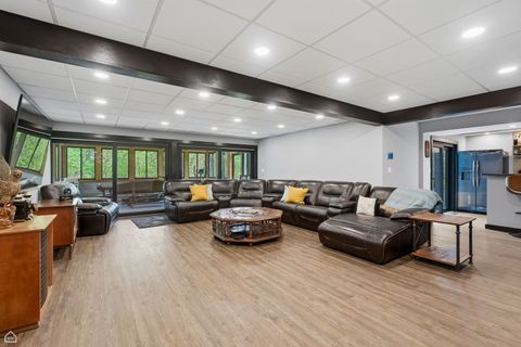 Tiny photo for 367 Overlook Road, Barrington, IL 60010 (MLS # 12547600)