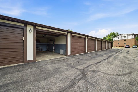 Tiny photo for 11021 S Theresa Circle #2D, Palos Hills, IL 60465 (MLS # 12756052)