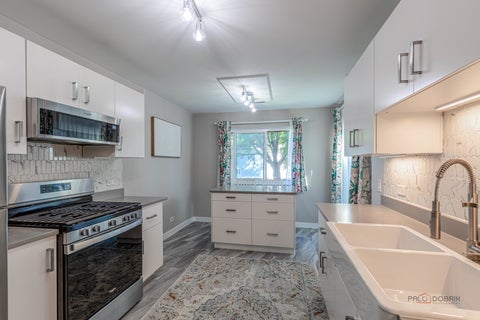 Tiny photo for 369 Southbury Court #D2, Schaumburg, IL 60193 (MLS # 12729190)