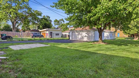 Tiny photo for 2213 Mayfair Avenue, Westchester, IL 60154 (MLS # 12669723)