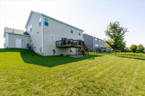 Tiny photo for 5808 Sugarberry Avenue, Bloomington, IL 61705 (MLS # 12746253)