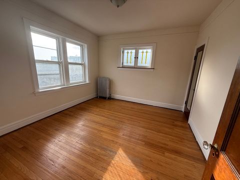 Tiny photo for 1942 S Grove Avenue #2S, Berwyn, IL 60402 (MLS # 12500349)