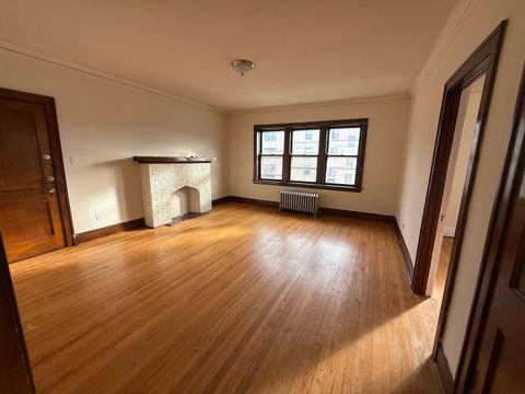 Tiny photo for 1942 S Grove Avenue #2S, Berwyn, IL 60402 (MLS # 12500349)