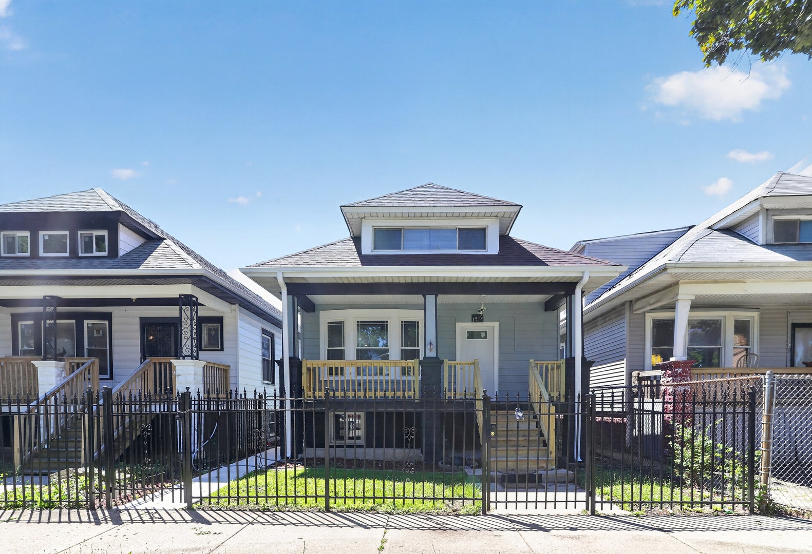 1519 W 73rd Street