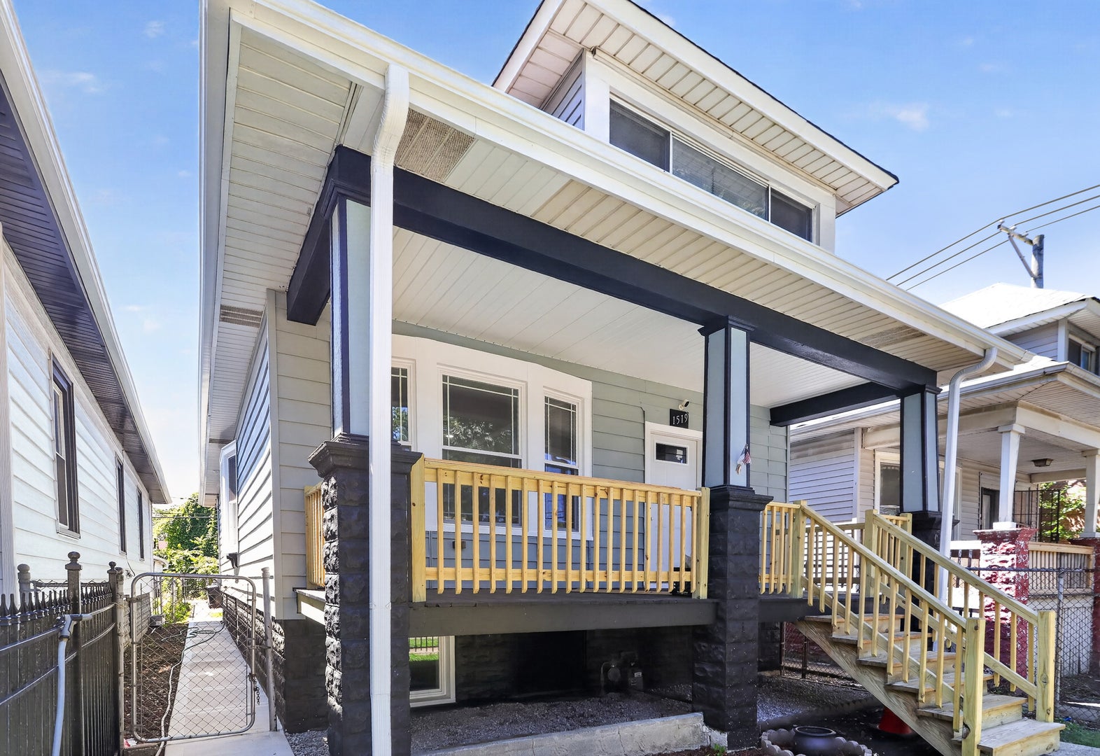 1519 W 73rd Street
