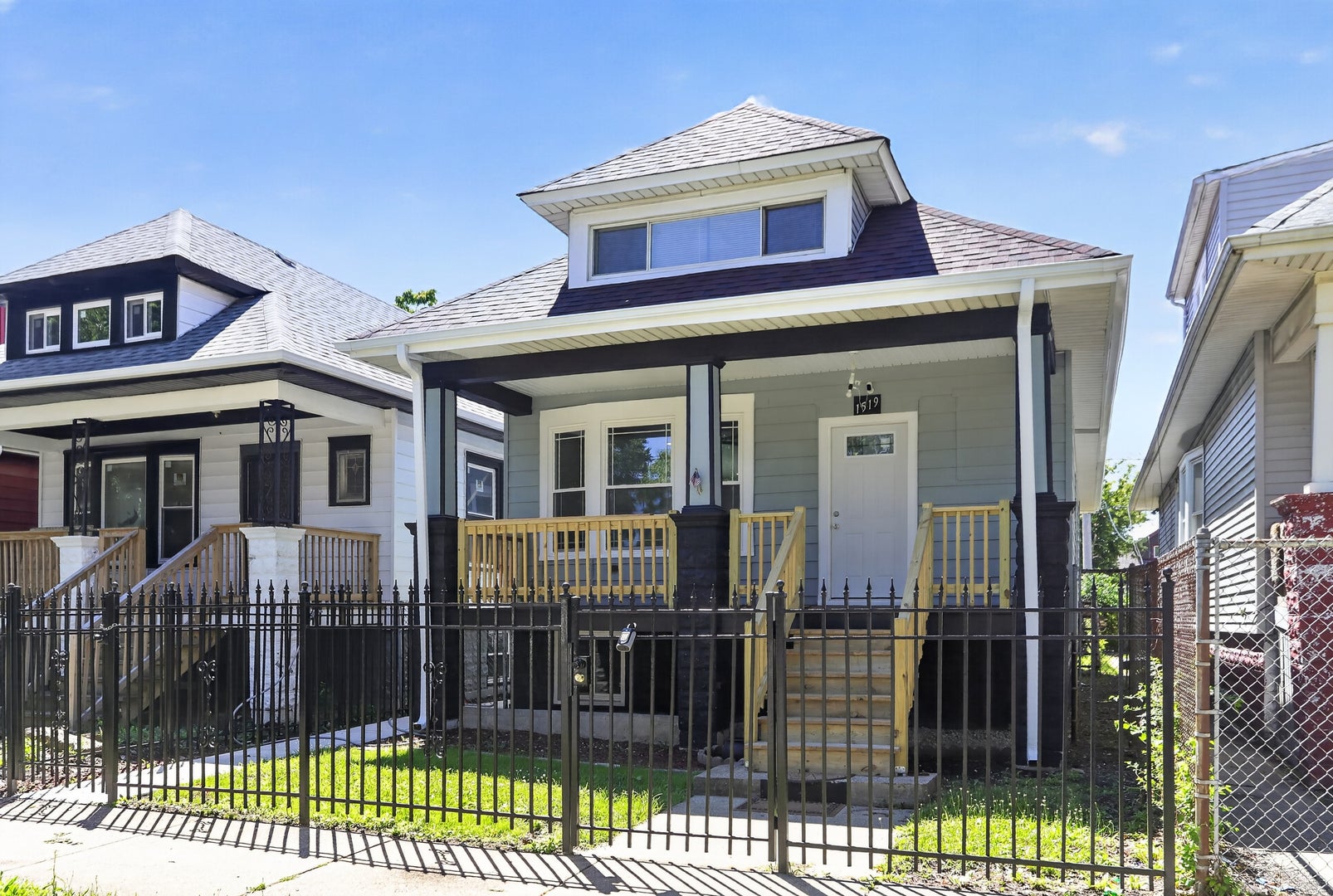 1519 W 73rd Street