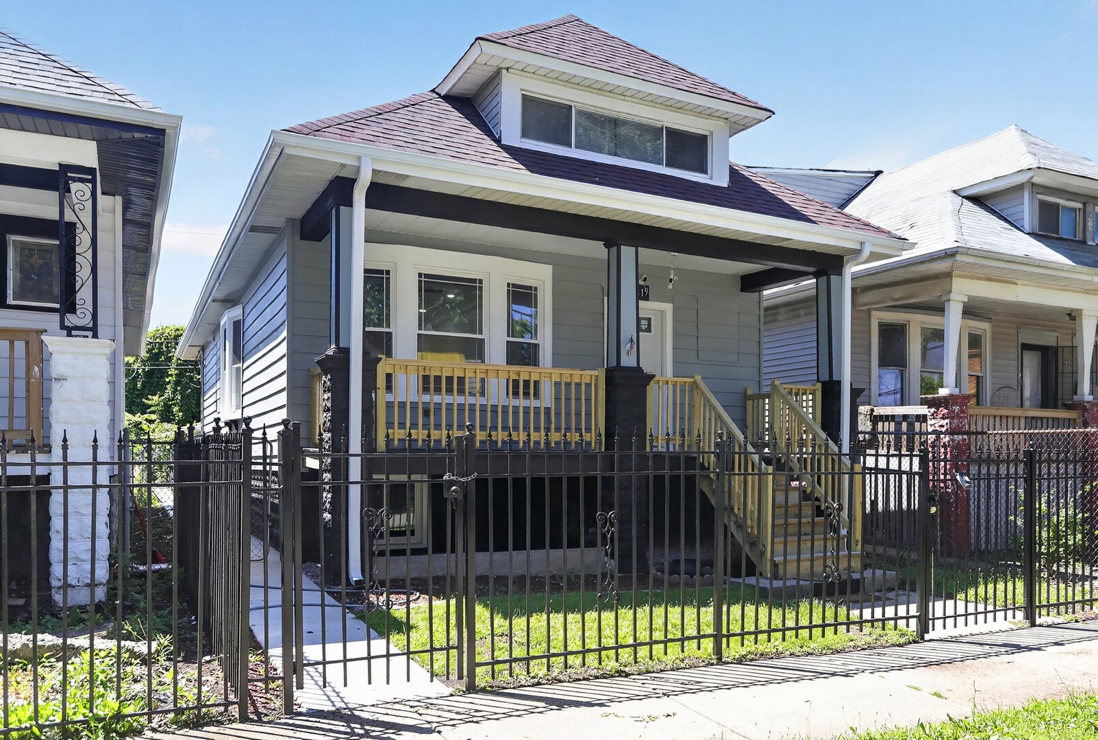 1519 W 73rd Street