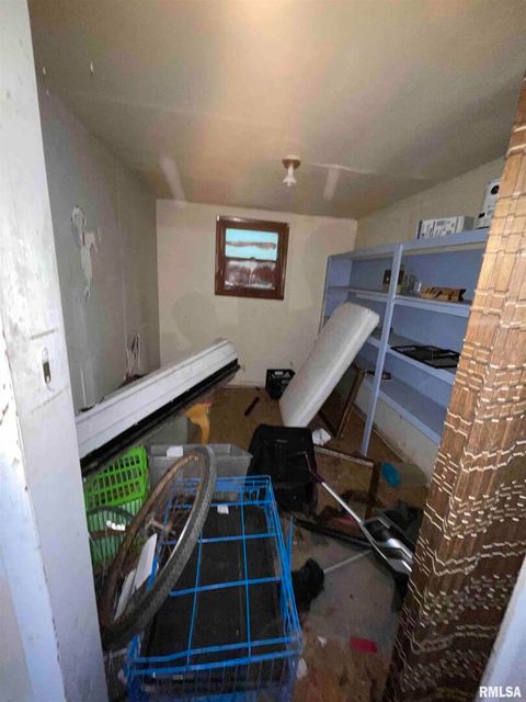 Tiny photo for 502 E MATTHEW Street, Sesser, IL 62884 (MLS # EB458499)