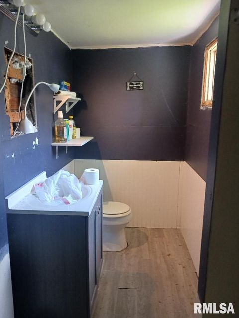 Tiny photo for 502 E MATTHEW Street, Sesser, IL 62884 (MLS # EB458499)