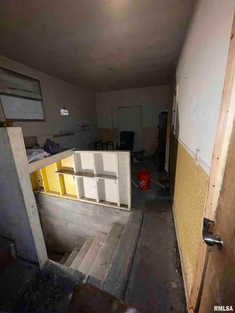 Tiny photo for 502 E MATTHEW Street, Sesser, IL 62884 (MLS # EB458499)