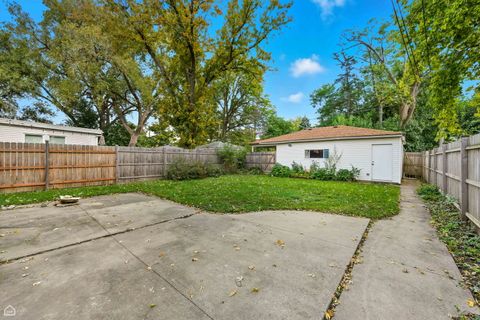 Tiny photo for 805 Norfolk Avenue, Westchester, IL 60154 (MLS # 12526862)