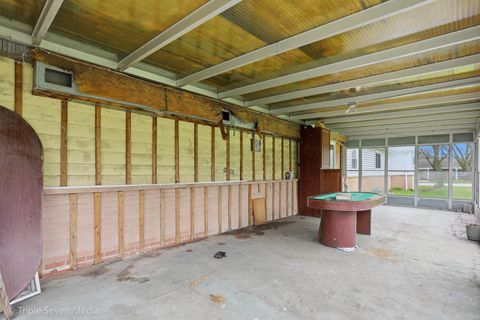 Tiny photo for 1000 N Bluebonnet Lane, Hoffman Estates, IL 60169 (MLS # 12621777)