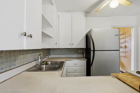 Tiny photo for 1000 N Bluebonnet Lane, Hoffman Estates, IL 60169 (MLS # 12621777)