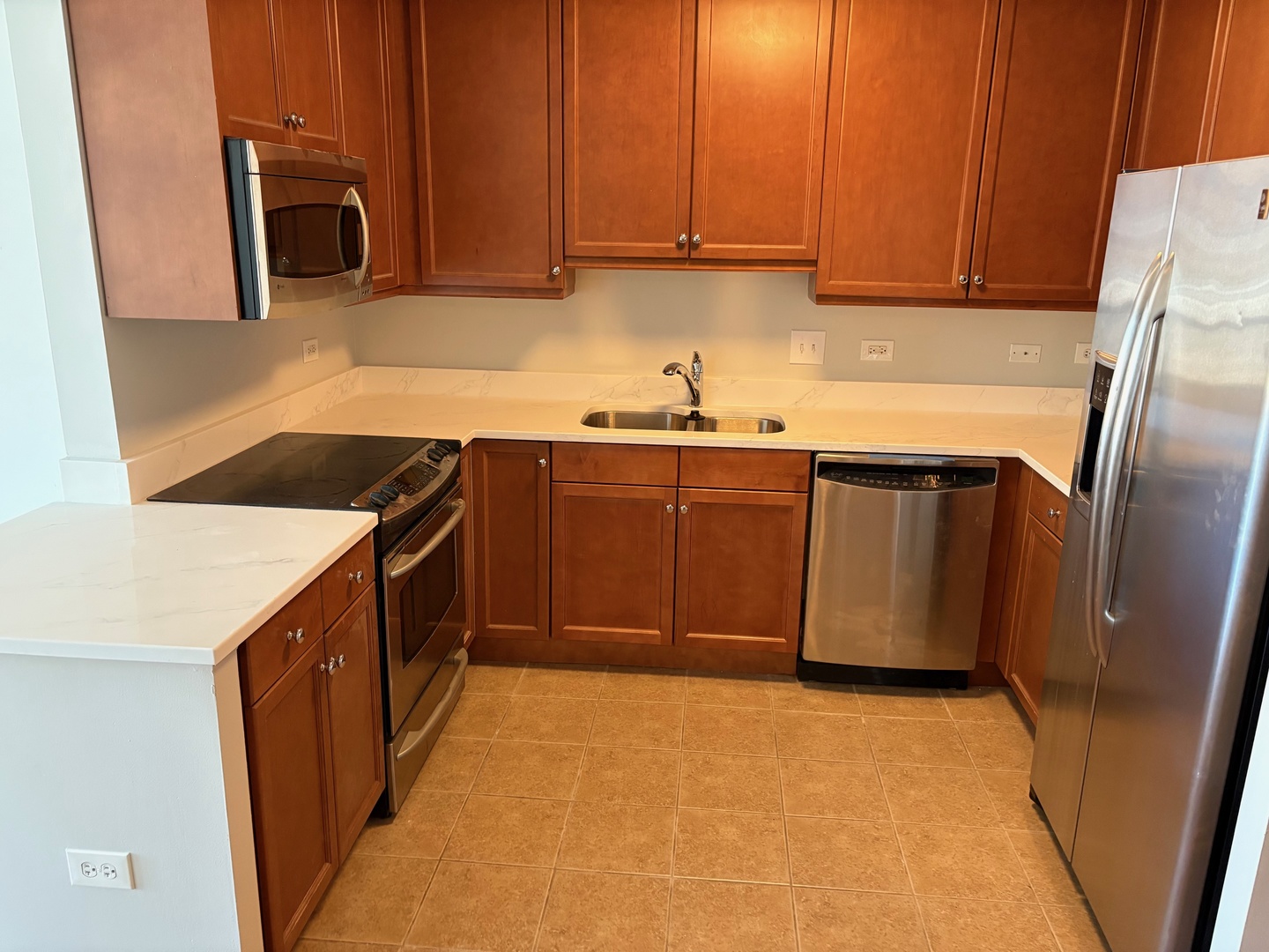 130 N Garland Court 2404