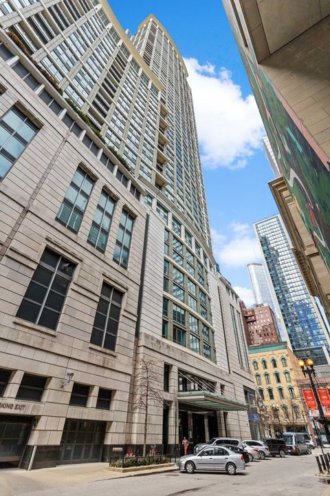 130 N Garland Court 2404 Chicago IL 60602