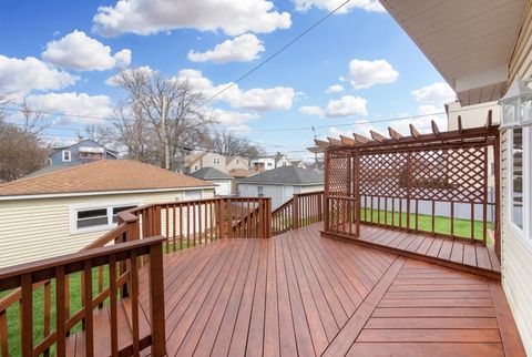 Tiny photo for 5158 W Carmen Avenue W, Chicago, IL 60630 (MLS # 12615090)