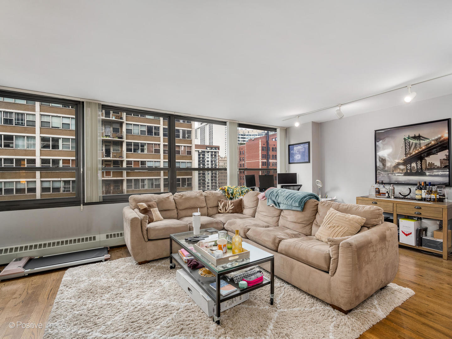 33 E Cedar Street 11G
