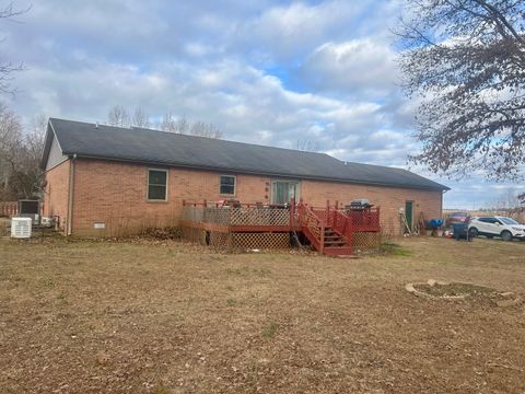 Tiny photo for 6 Carriage Lane, Metropolis, IL 62960 (MLS # 12549619)