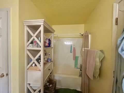 Tiny photo for 6 Carriage Lane, Metropolis, IL 62960 (MLS # 12549619)