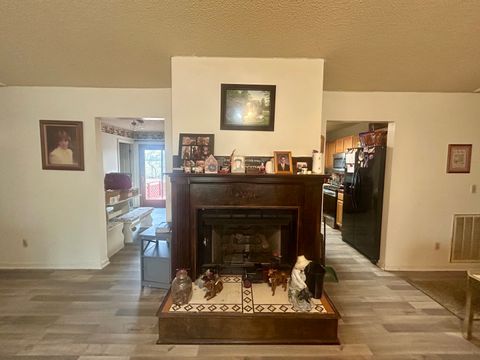 Tiny photo for 6 Carriage Lane, Metropolis, IL 62960 (MLS # 12549619)